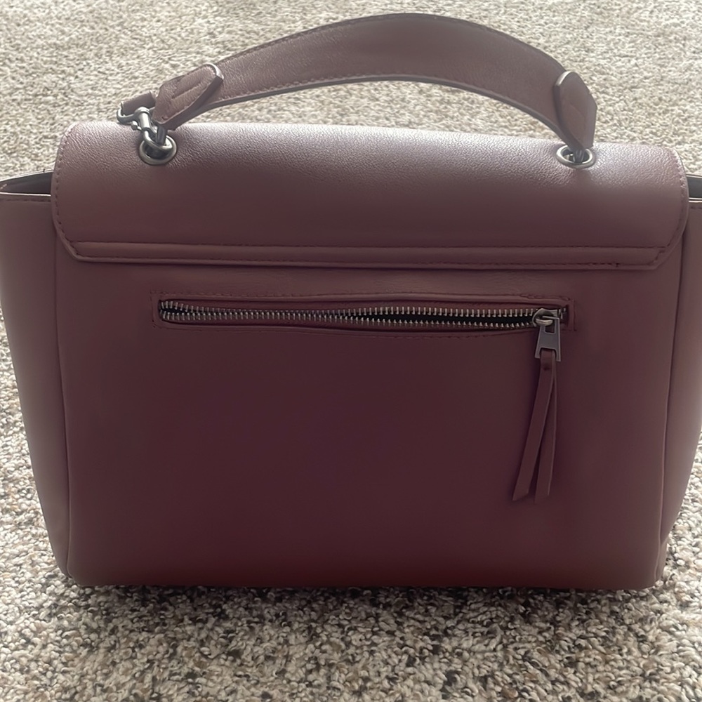 Universal Thread Purse - Picture 6 of 6